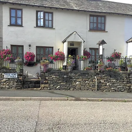 Li'le Hullets, 3 Seed Howe Staveley (Cumbria)